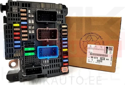 Kaitsmekarp OEM Citroen C4 II /DS4 - PSA  9807428080 - OE - 100% Genuine Part