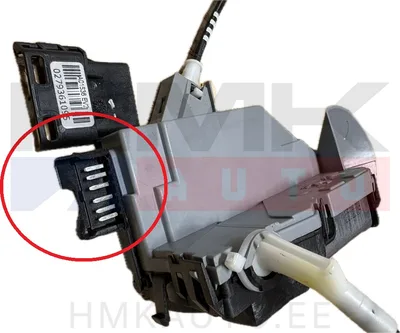 Ukselukusti esiuksele vasak(Superlock) OEM Peugeot 308 2007-   !! Katkine pistik!! - PSA  9135CG/DEF - OE - 100% Genuine Part
